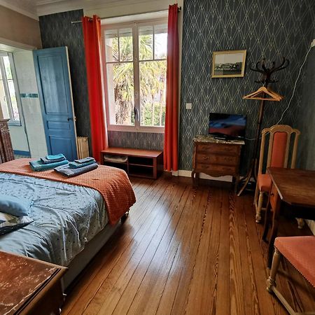 La Garenne Bed & Breakfast Bricquebec Екстериор снимка
